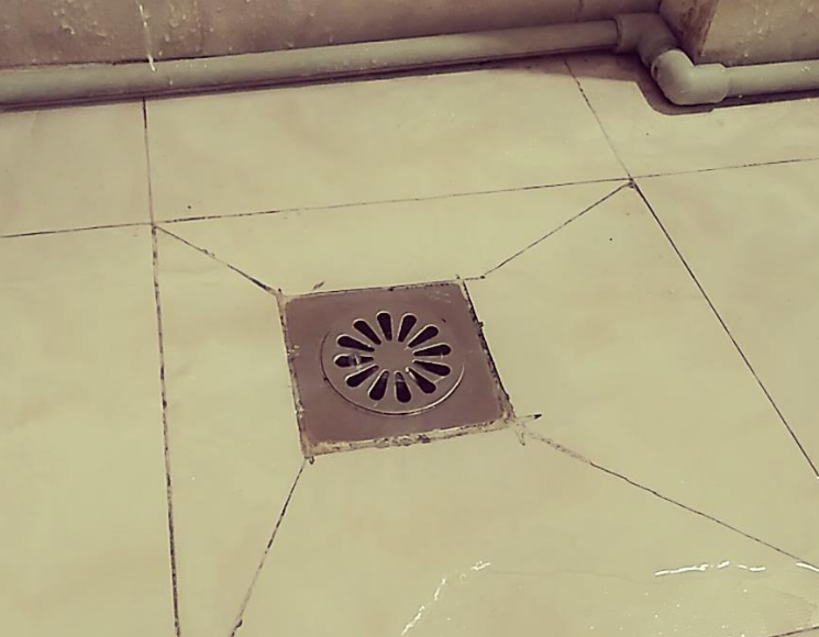 上海：中央空调出现异响怎么办？啄木鸟给您完美解决方案