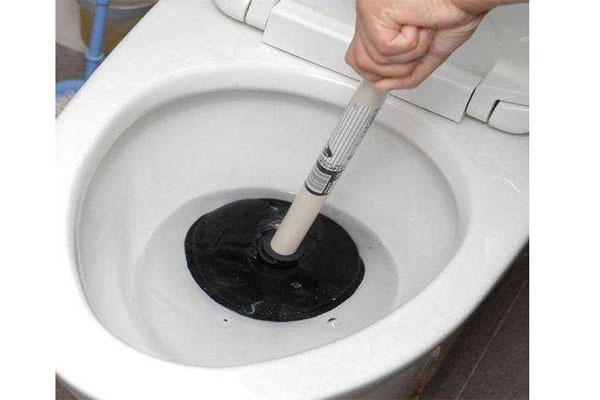 成都：电视不启动的常见原因及维修方案